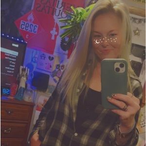 Meet your Posher, Paige